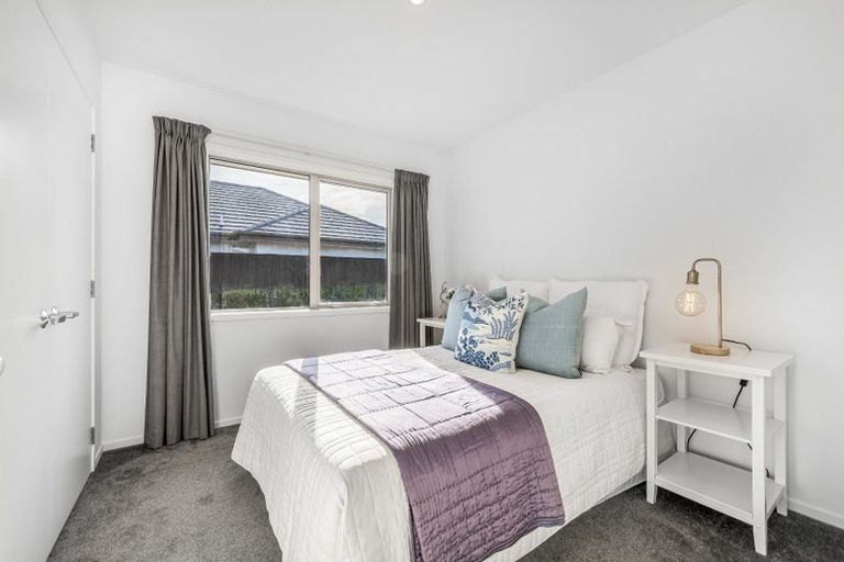 Photo of property in 8 Te Whariki Street, Marshland, Christchurch, 8083