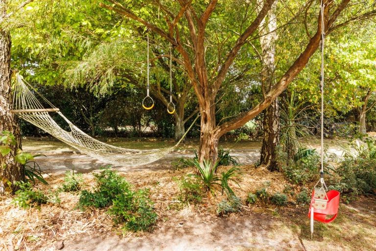 Photo of property in 23 Eyre Road, Linton, Palmerston North, 4472