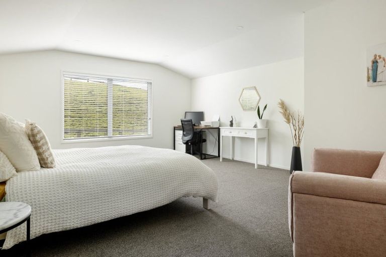 Photo of property in 16 Betty May Drive, Pyes Pa, Tauranga, 3173