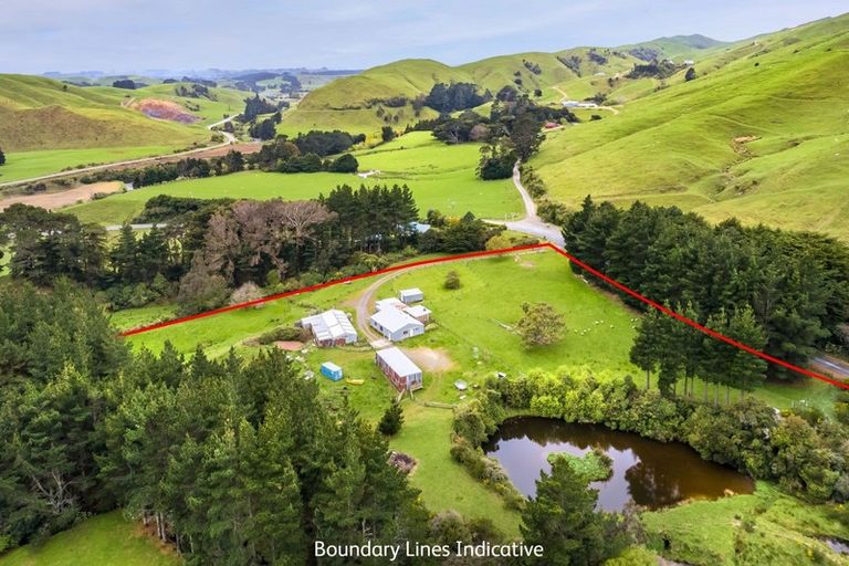 Photo of property in 174 Opaki Kaiparoro Road, Eketahuna, 4994