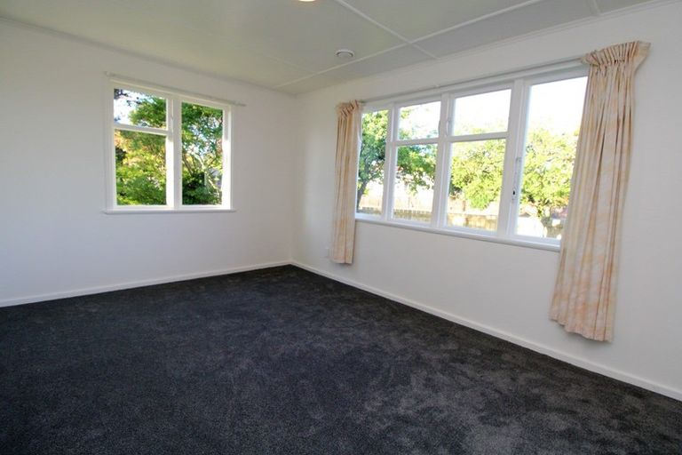 Photo of property in 16 Christian Street, Dannevirke, 4930