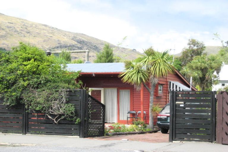 Photo of property in 4 Dryden Street, Sumner, Christchurch, 8081