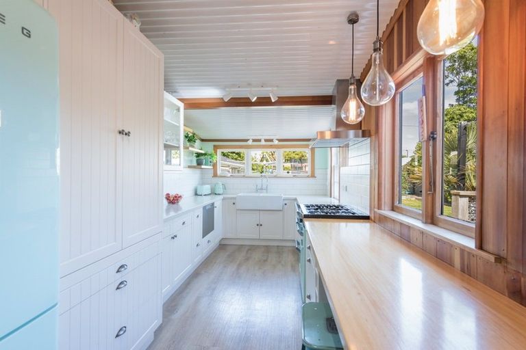 Photo of property in 51 Waimea West Road, Brightwater, 7022