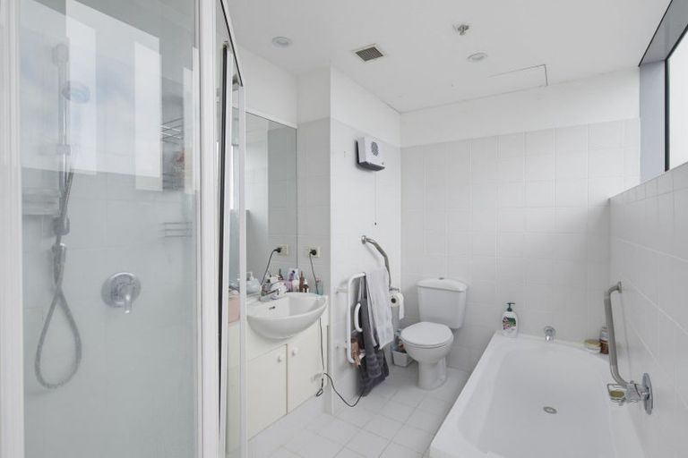 Photo of property in The Links, 20/378-382 Kapiti Road, Paraparaumu Beach, Paraparaumu, 5032