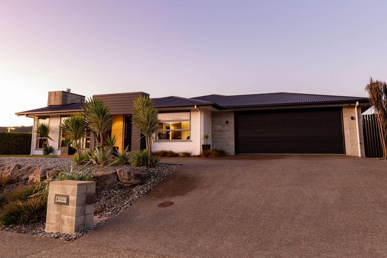 Photo of property in 74 Sanctuary Drive, Stoke, Nelson, 7011