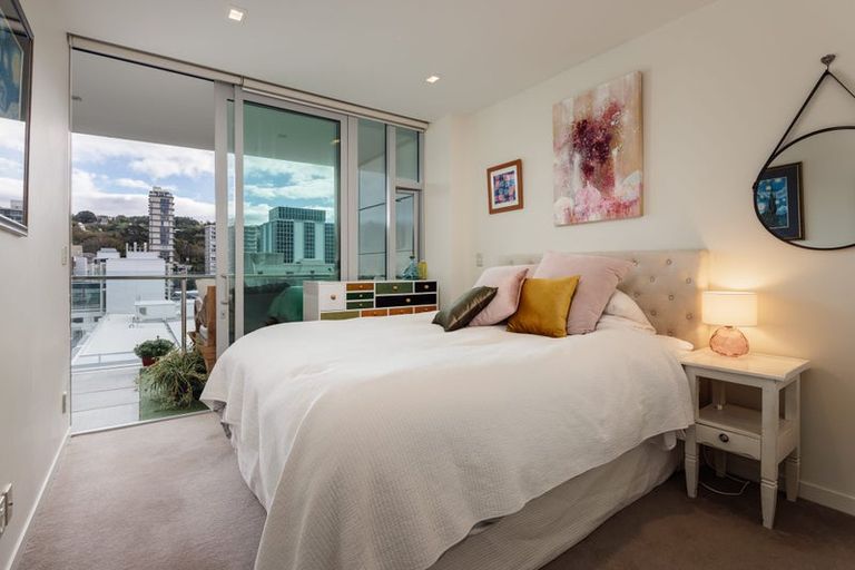 Photo of property in Chews Lane Apartments, 16c/9 Chews Lane, Wellington Central, Wellington, 6011