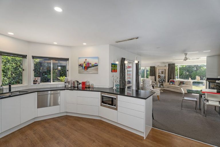 Photo of property in 19 Springbok Avenue, Whitianga, 3510