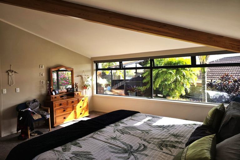 Photo of property in 18 Ruamoana Place, Omokoroa, 3114