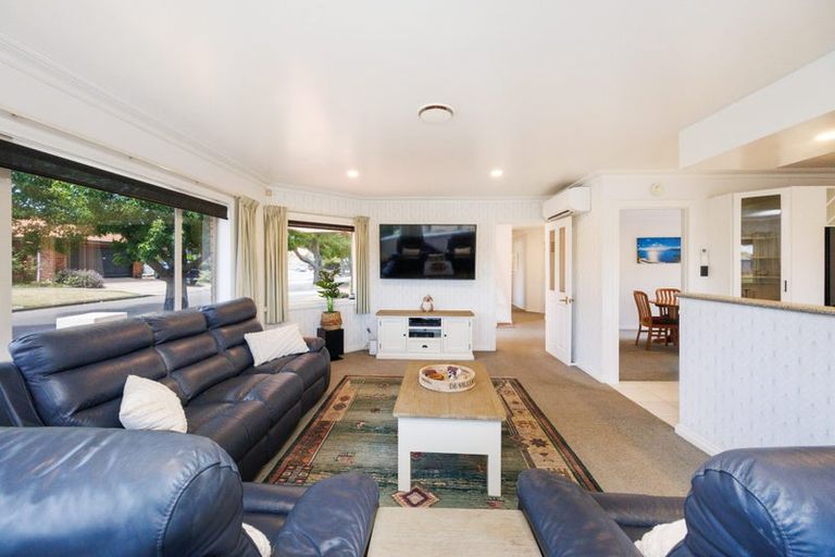 Photo of property in 15 Flemington Lane, Awapuni, Palmerston North, 4412