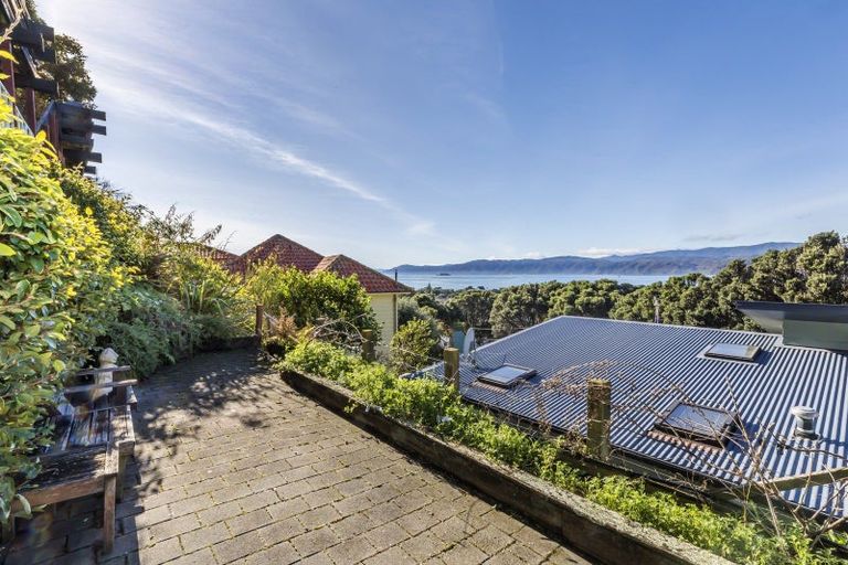 Photo of property in 74 Falkirk Avenue, Seatoun, Wellington, 6022