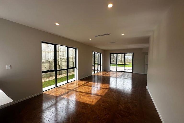 Photo of property in 19 Kowaitau Avenue, Beachlands, 2018