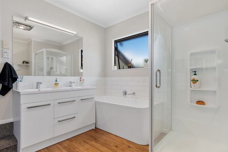 Photo of property in 15 Cashmere Way, Welcome Bay, Tauranga, 3112