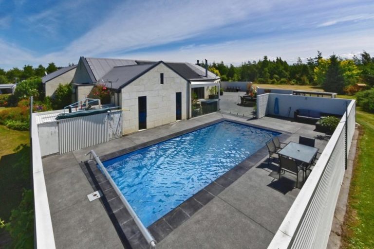 Photo of property in 2536 Wards Road, Darfield, 7571