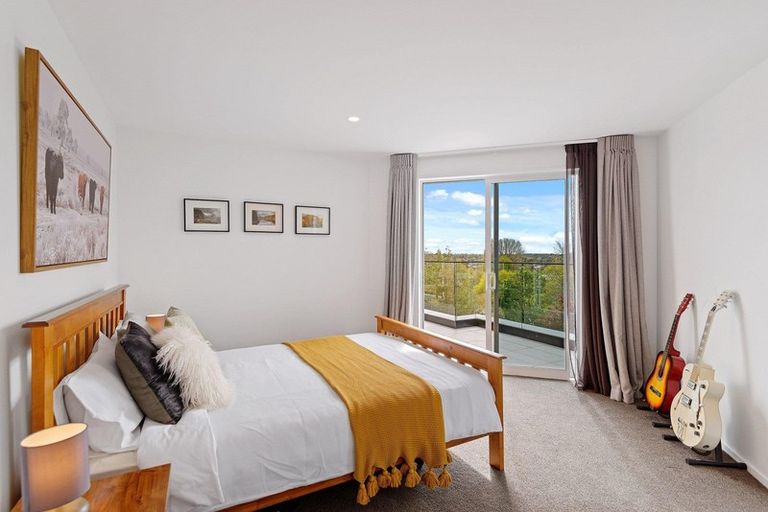 Photo of property in 44 Holliss Avenue, Cashmere, Christchurch, 8022