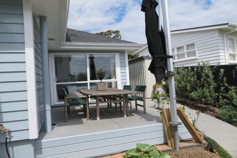 Photo of property in 2 Gibraltar Street, Howick, Auckland, 2014