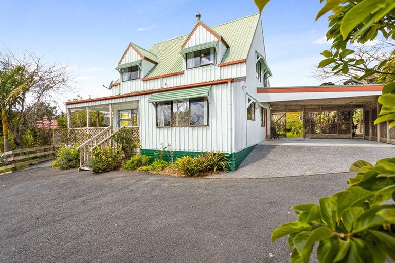 Photo of property in 5 Wendy Road, Waitakere, Auckland, 0816