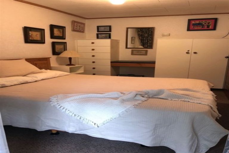 Photo of property in 33 Rata Street, Duncan Bay, Tennyson Inlet, 7195