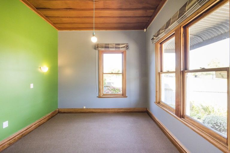 Photo of property in 73a Savage Crescent, West End, Palmerston North, 4412