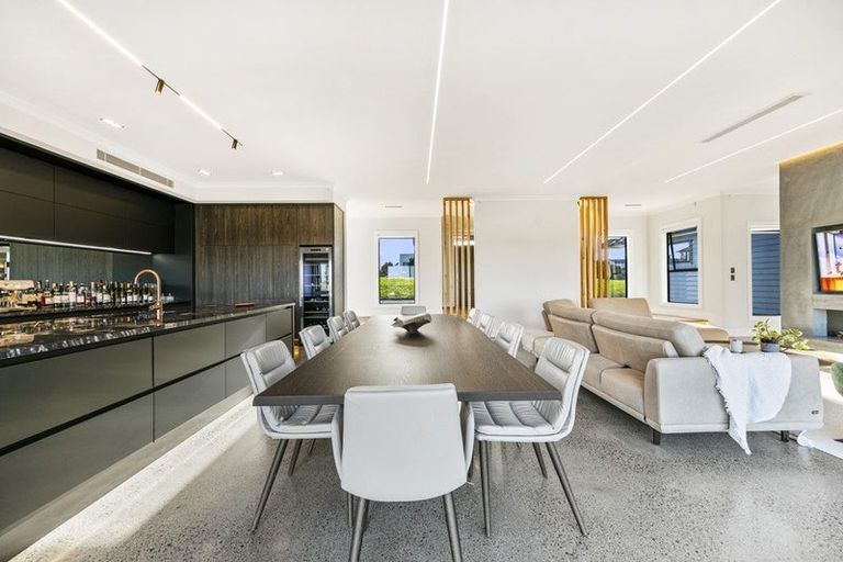 Photo of property in 21 Aileron Rise, Dairy Flat, Albany, 0794