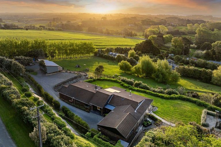 Photo of property in 204 Huia Street, Waikanae, 5391