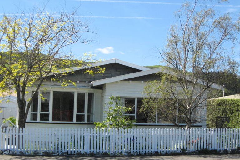 Photo of property in 3 Collingwood Street, The Wood, Nelson, 7010