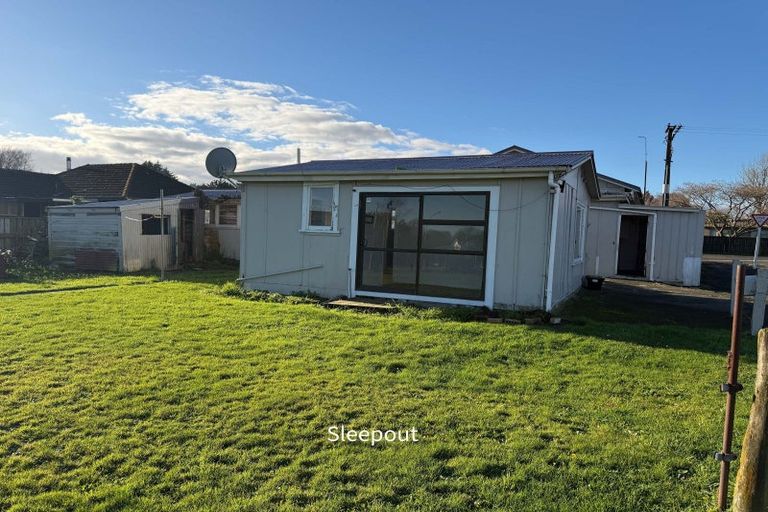 Photo of property in 12 Christian Street, Dannevirke, 4930