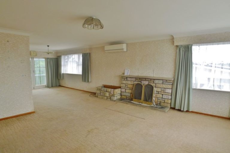 Photo of property in 58 Marlborough Avenue, Glenfield, Auckland, 0629