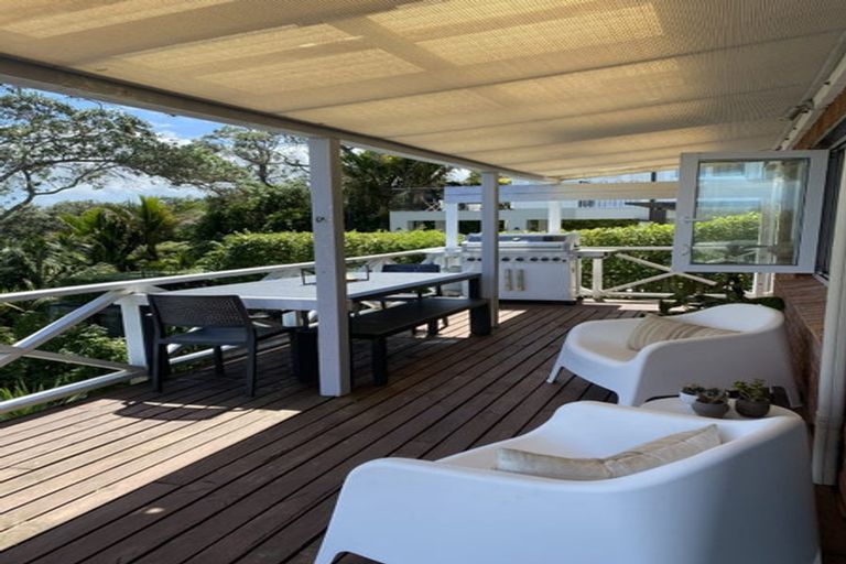 Photo of property in 10 Tizard Road, Birkenhead, Auckland, 0626