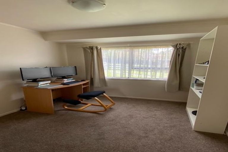 Photo of property in 16 Fitzwilliam Drive, Torbay, Auckland, 0630