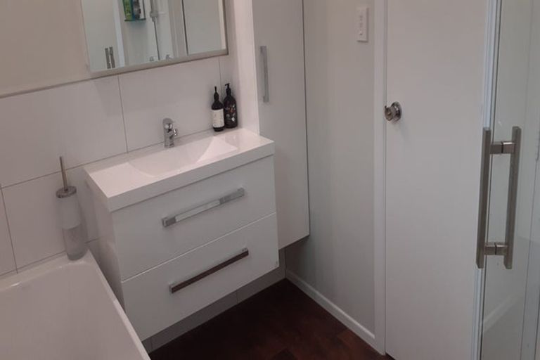 Photo of property in 6 Kerkwall Drive, Naenae, Lower Hutt, 5011