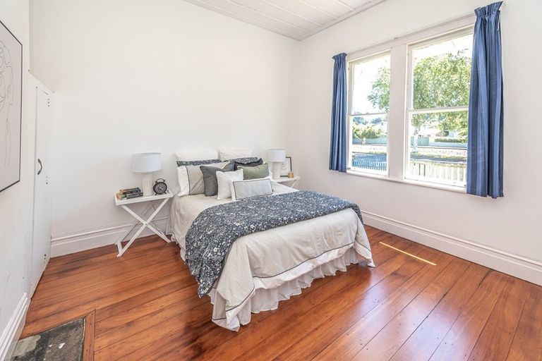 Photo of property in 17 London Street, Aramoho, Whanganui, 4500