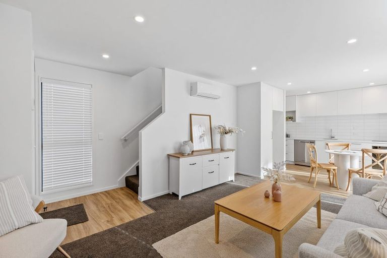 Photo of property in 2/138 Hills Road, Edgeware, Christchurch, 8013
