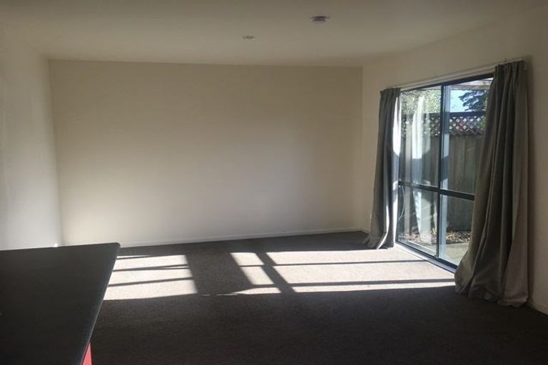 Photo of property in 3/3 Orwell Road, Greenhithe, Auckland, 0632