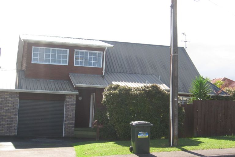 Photo of property in 56 Evans Road, Glen Eden, Auckland, 0602