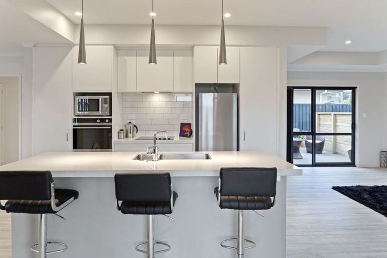 Photo of property in 24 Mary-ellen Place, Coromandel, 3506