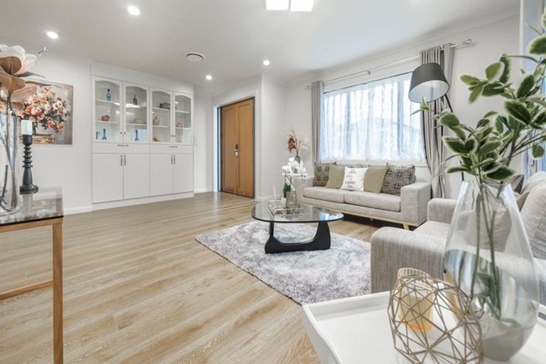 Photo of property in 5 Wallen Road, Flat Bush, Auckland, 2019