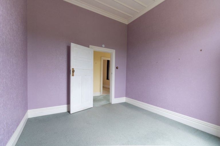 Photo of property in 100 Halcombe Road, Feilding, 4775