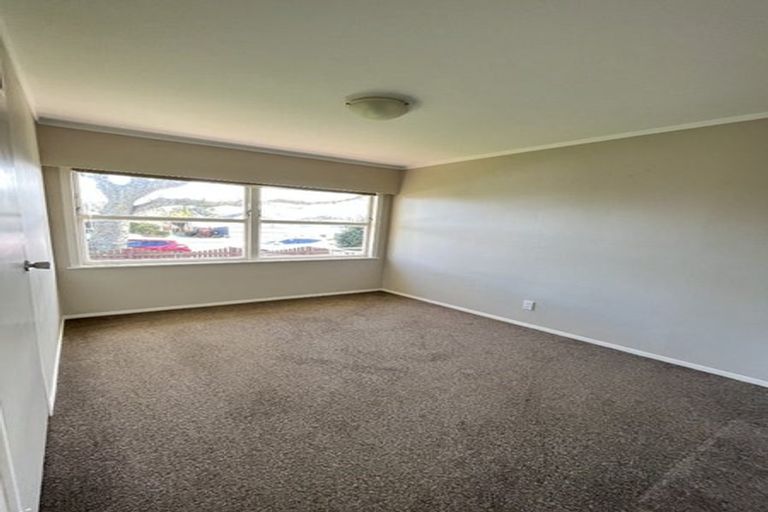 Photo of property in 1/2 Lupton Road, Manurewa, Auckland, 2102