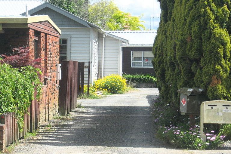 Photo of property in 16a Thornton Road, Cambridge, 3434