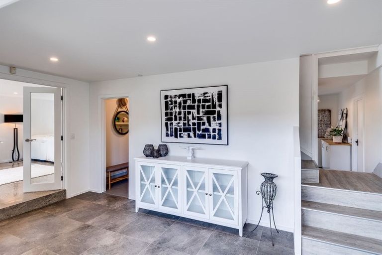 Photo of property in 56 Le Quesne Road, Bay View, Napier, 4104