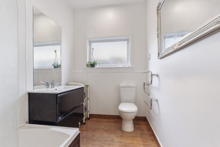 Photo of property in 30 Sewell Street, Kaiapoi, 7630