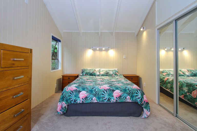 Photo of property in 30 Trelawny Place, Hillcrest, Auckland, 0627