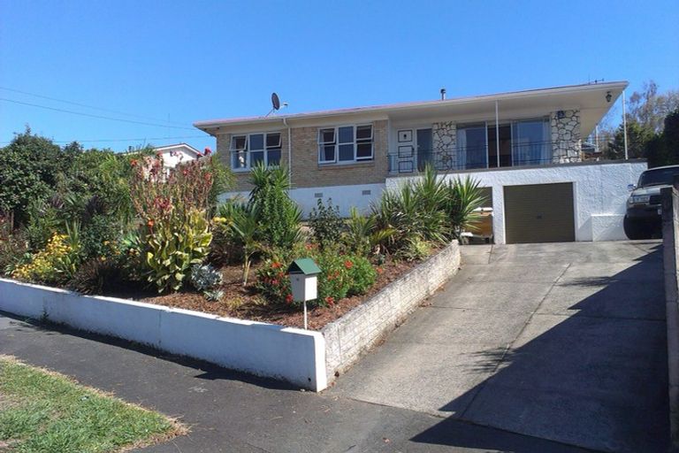 Photo of property in 14 Seifert Street, Forest Lake, Hamilton, 3200