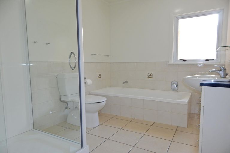 Photo of property in 14 Pa Road, Kerikeri, 0230