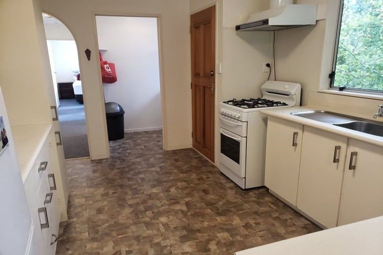 Photo of property in 2 Newton Place, Westbrook, Palmerston North, 4412