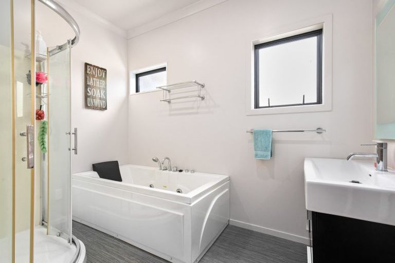 Photo of property in 233 Letts Gully Road, Letts Gully, Alexandra, 9393