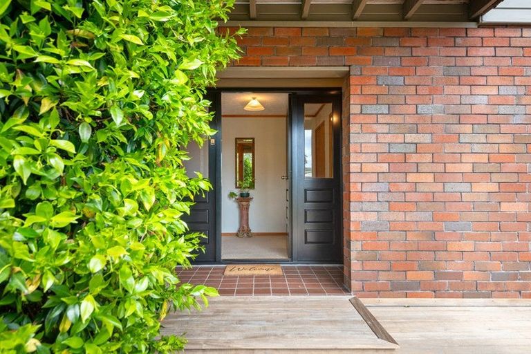 Photo of property in 47 Redwing Street, Browns Bay, Auckland, 0630