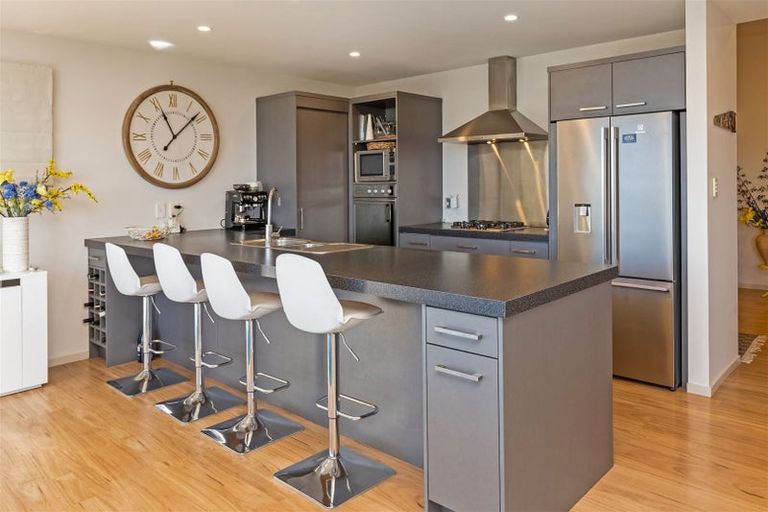 Photo of property in 8 Ridgetop Rise, Fairhall, Blenheim, 7272