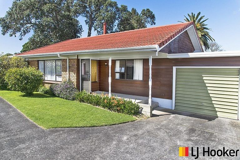 Photo of property in 1/529 Weymouth Road, Weymouth, Auckland, 2103