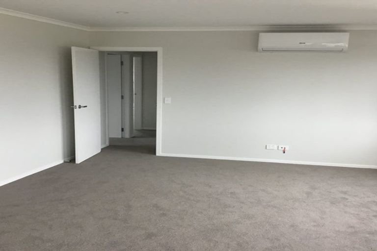 Photo of property in 54 Empire Crescent, Papamoa, 3118